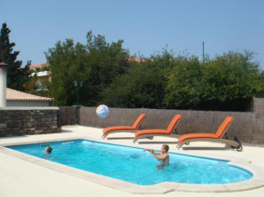 Гостиница Villa Retiro  Понта-Ду-Сол